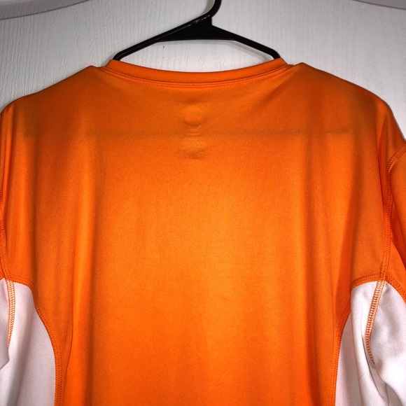 University of Tennessee Volunteers Large T-Shirt by VF Imagewear - Picture 7 of 8